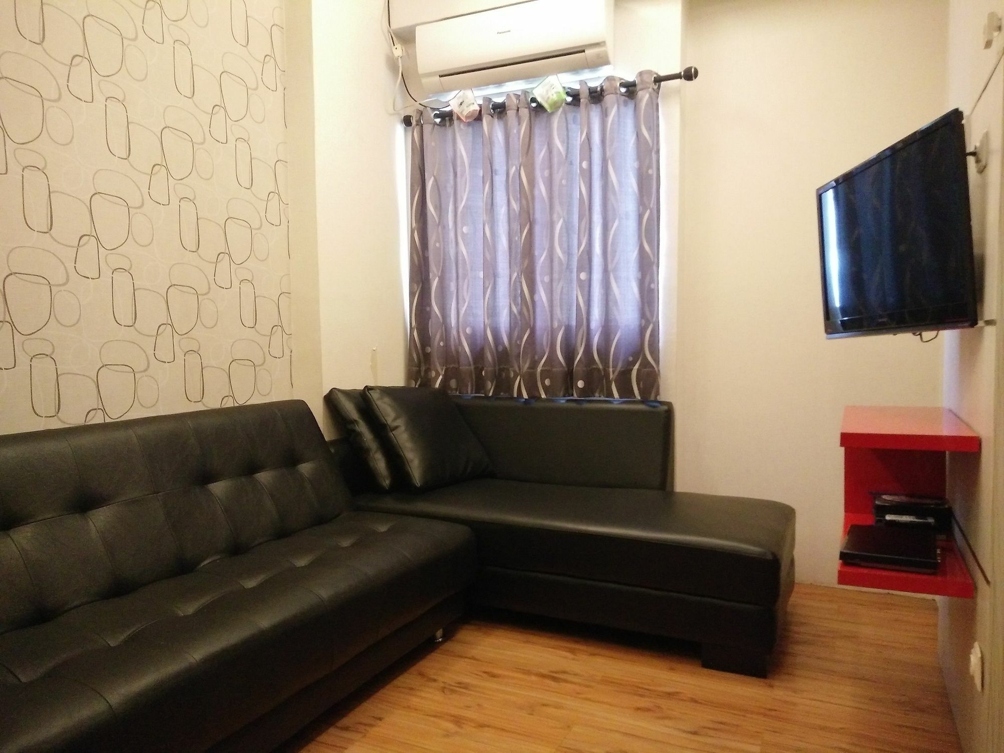 The Suites Metro Apartment - Putri Bandung Exterior photo